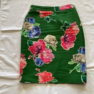 Kate spade pencil skirt size 4